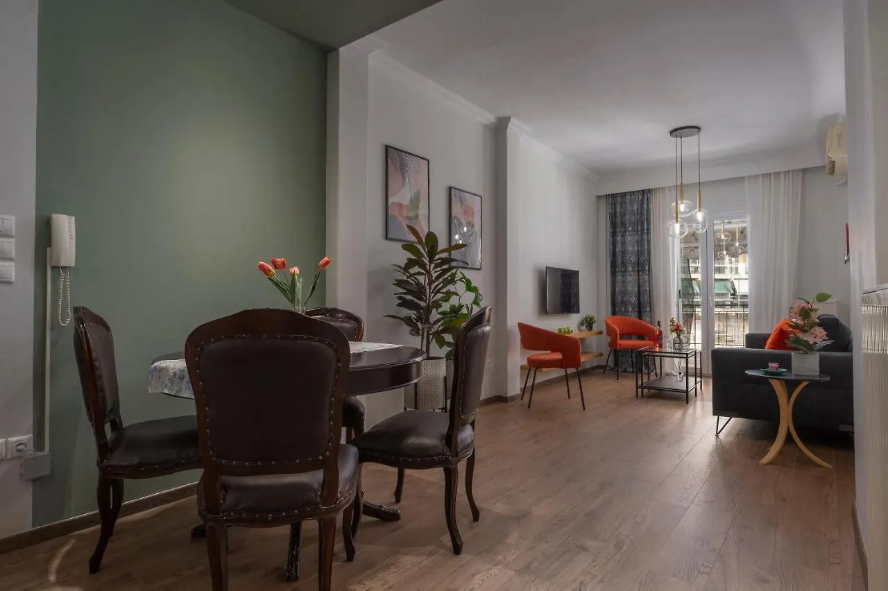 Estia Thessaloniki Apartment, Cozy, Spacious, Sunny, 2 Rooms-5 Beds 0*,